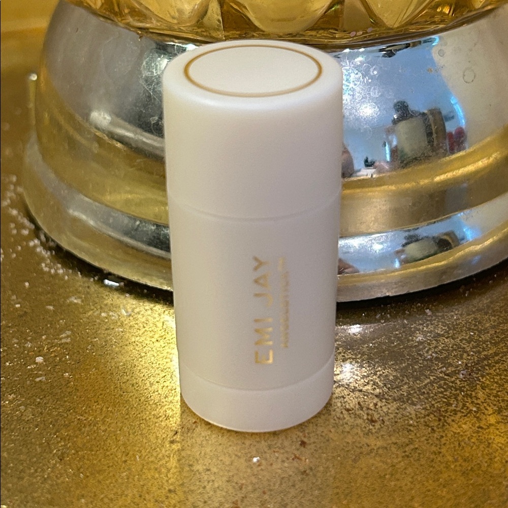 Emi Jay Angelstick Hair Style Smoothing Balm White NEW Tames Flyaways Frizz NEW - Picture 5 of 15